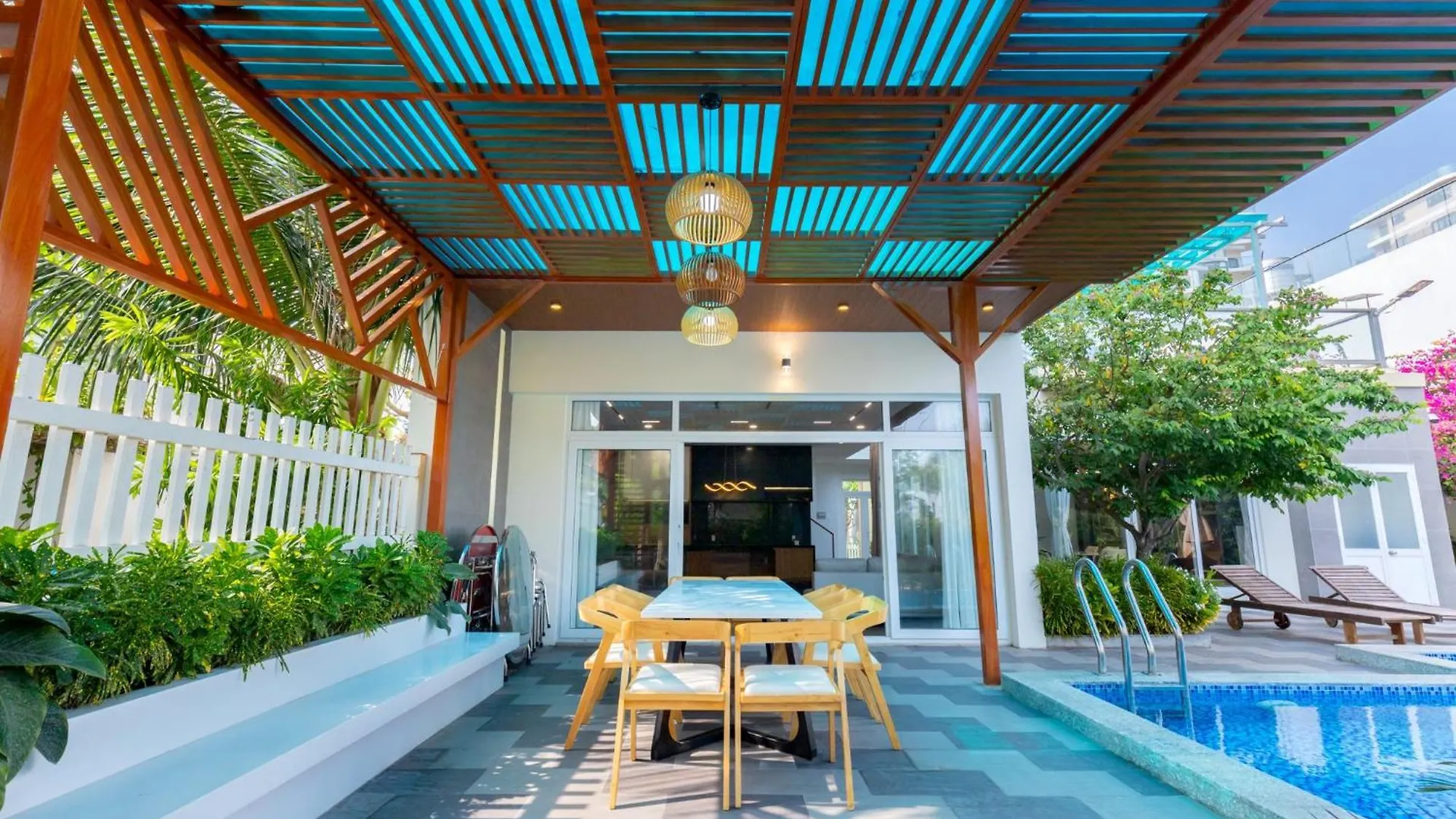 R7 Aria Resort Vung Tau 0*,