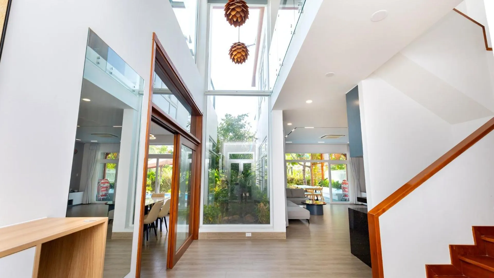 R7 Aria Resort Vung Tau 0*,  Vietnam