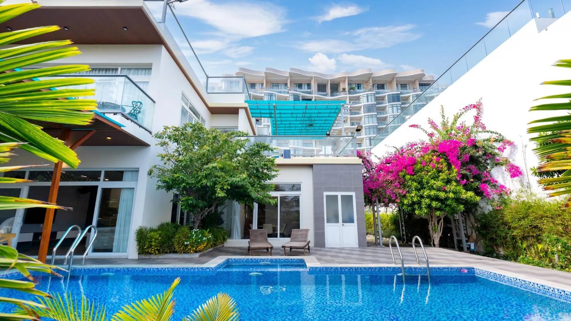 R7 Aria Resort Vung Tau